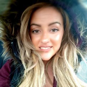 Meet your Posher, Katie